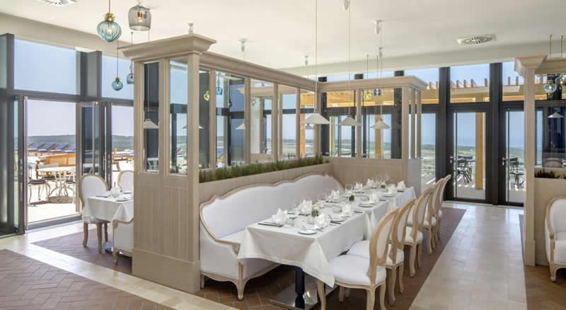 evolutee hotel at royal obidos spa & golf resort